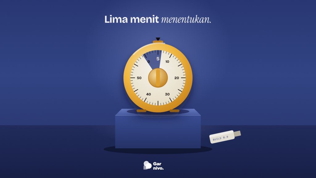 Pengatur waktu dapur amber disetel lima menit di atas kubus nila, dengan flashdisk bertuliskan build 0.9 tergeletak di lantai.
